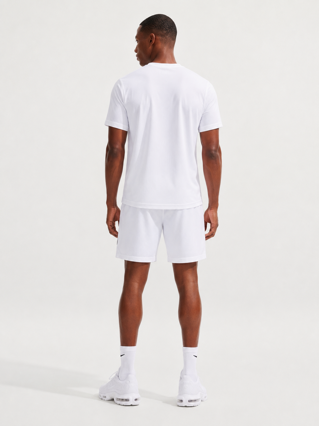 Ensemble Soccer Pro White